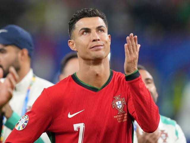 Christiano Ronaldo makes World Cup history with a sixth minute goal against Uzbekistan